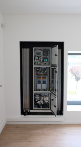Ventilated Active Thermoelectric Envelop