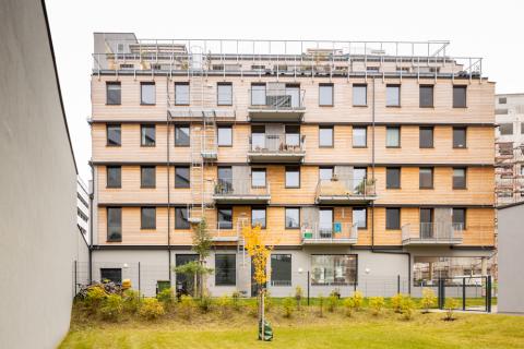 "Bikes and Rails", a housing project