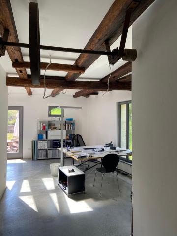 H14 – Sustainable retrofitted farmhouse