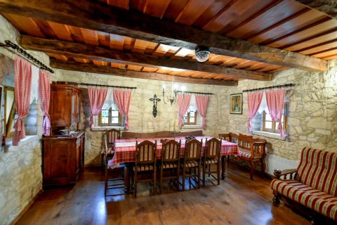 Holiday Homes with a Story