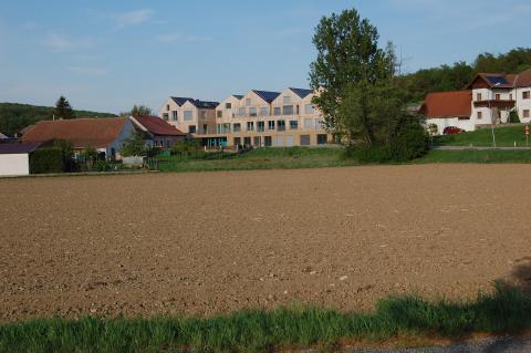 Low Footprint Cohousing in Bunny Village