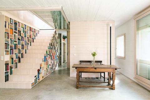 Four Seasons in one House