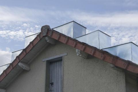 Hydroelectric ideas for houses.