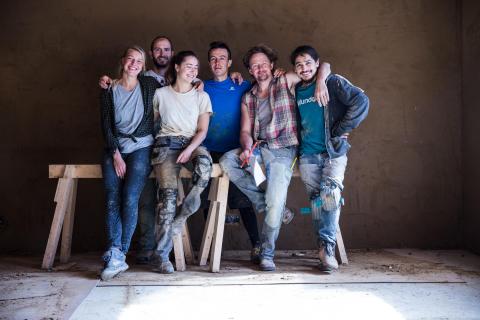 shaping earth - transformation of a home