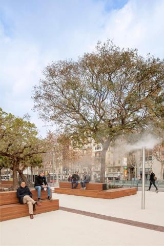 Climatic Islands in Port Vell, Barcelona