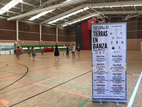Tierras en danza