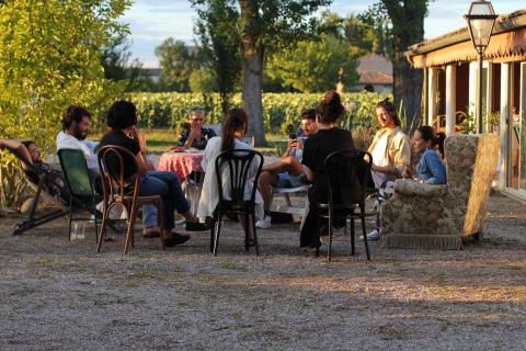 Equidistanze | Artistic Residences