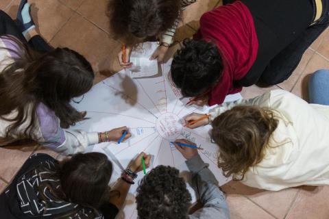 PeripheralYouthMakers VíaVerdeOjosNegros