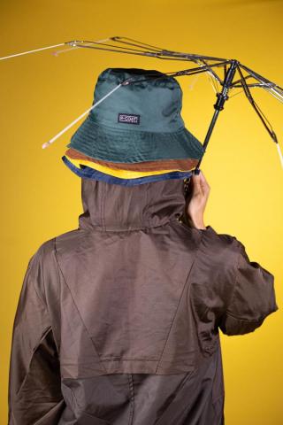 R-Coat,  broken umbrellas into fashion 