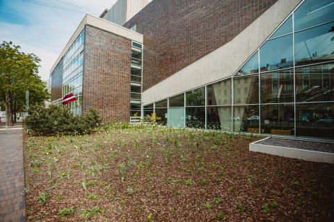 Sustainable renaissance - Dailes square