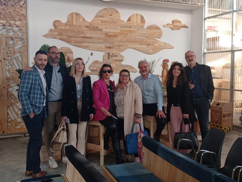 Echo Labs Supply chain crafts Furniture